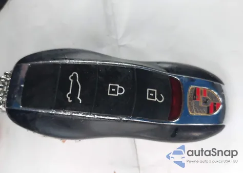 2020 Porsche Macan z USA, uszkodzony, nr VIN WP1AA2A57LLB05062